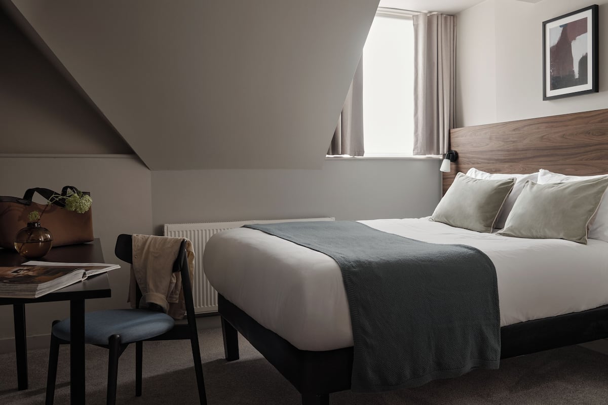 Fer et planche Ă repasser, Wi-Fi gratuit, draps fournis