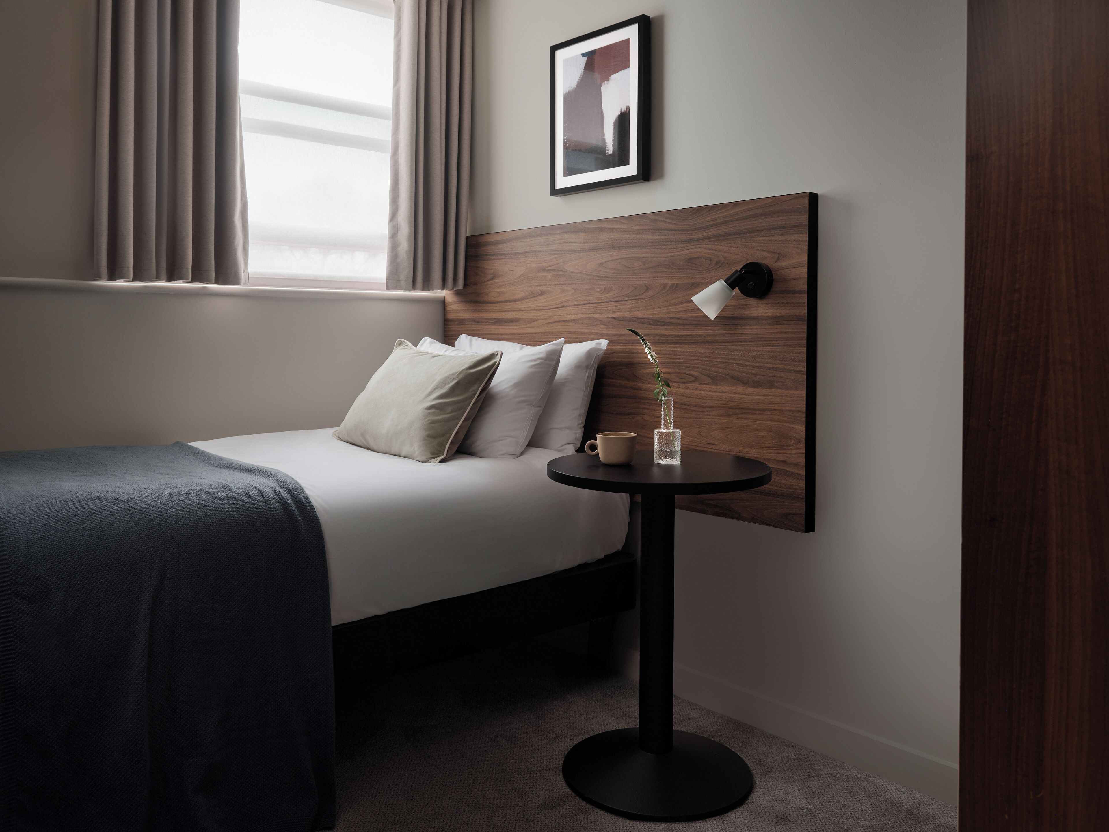 Compact Room - Single | Iron/ironing board, free WiFi, bed sheets