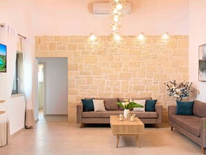 TV - Orientem Villa Beheizter Pool by Interhome (Georgioupoli)
