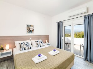 Bedroom - für 10 Personen in Draia, Kreta (West-Kreta) by Interhome (Georgioupoli)