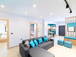 TV - Stavento Luxus Villa Privater Pool by Interhome (Georgioupoli)