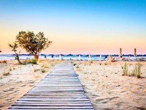 Beach - für 24 Personen in Chania, Kreta (West-Kreta) by Interhome (Georgioupoli)
