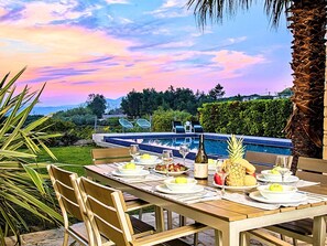 Outdoor dining - für 15 Personen in Draia, Kreta (West-Kreta) by Interhome (Georgioupoli)