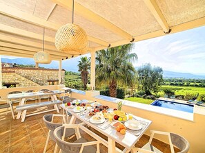 Outdoor dining - für 15 Personen in Draia, Kreta (West-Kreta) by Interhome (Georgioupoli)