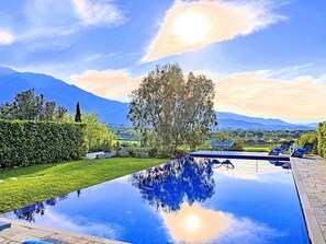 A heated pool - für 15 Personen in Draia, Kreta (West-Kreta) by Interhome (Georgioupoli)