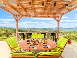 Outdoor dining - Hütte "Villa Vardis" mit eigenem Pool by Interhome (Georgioupoli)