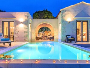 Pool - Hütte "Villa Vardis" mit eigenem Pool by Interhome (Georgioupoli)