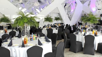 Häätilat sisätiloissa