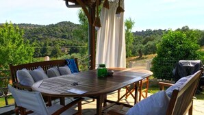 Outdoor dining - Vacation home Niki by Interhome (Pirgadikia)