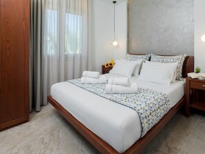 Internet - in Pallini mit Eigener Terrasse by Interhome (Nea Skioni)