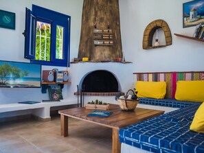 TV, fireplace, DVD player - Anwesen mit Whirlpool by Interhome (Soroni)