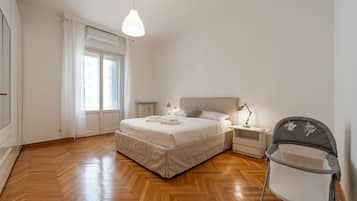 Een strijkplank/strijkijzer