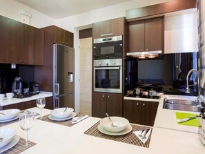 Fridge, microwave, oven, dishwasher - mit Balkon by Interhome (Faliraki)