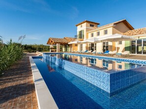 Pool - Aneli Luxury Villas, Villa Semeli 7 Schlafzimmer by Interhome (Zakynthos (Stadt))