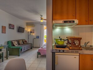 Interior - Modernes Studio-Apartment am Meer G1 by Interhome (Zakynthos (Stadt))