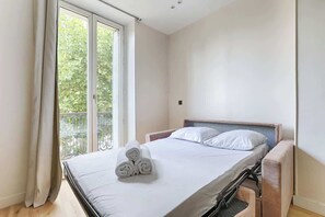 Iron/ironing board, WiFi, bed sheets - Charmant Studio II au coeur de Vincennes (Vincennes)