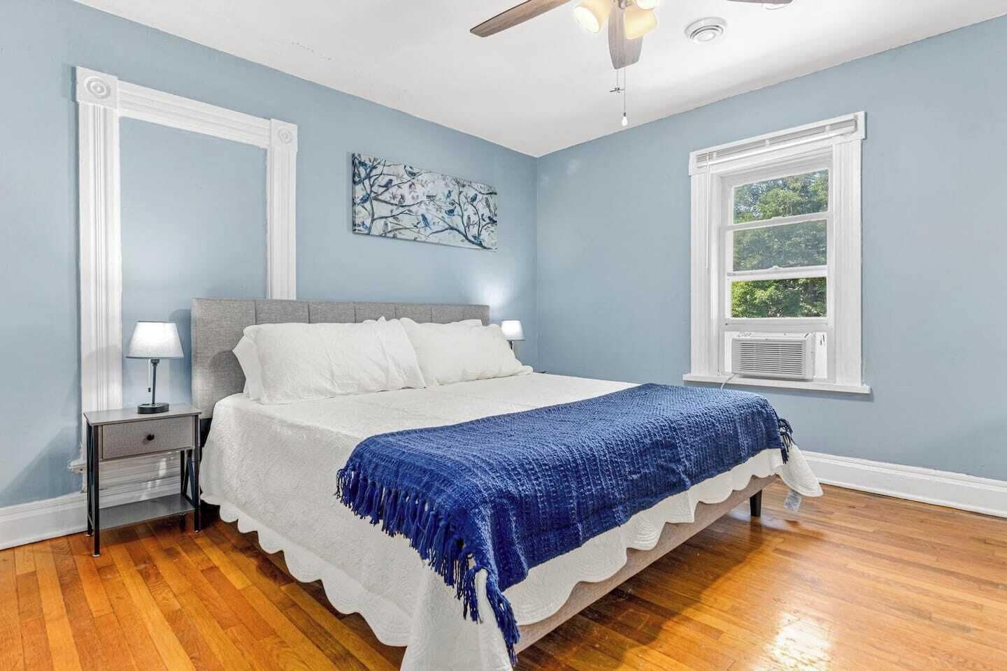 2 chambres, fer et planche à repasser, Wi-Fi gratuit, draps fournis