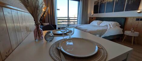 Wifi, ropa de cama y acceso para silla de ruedas