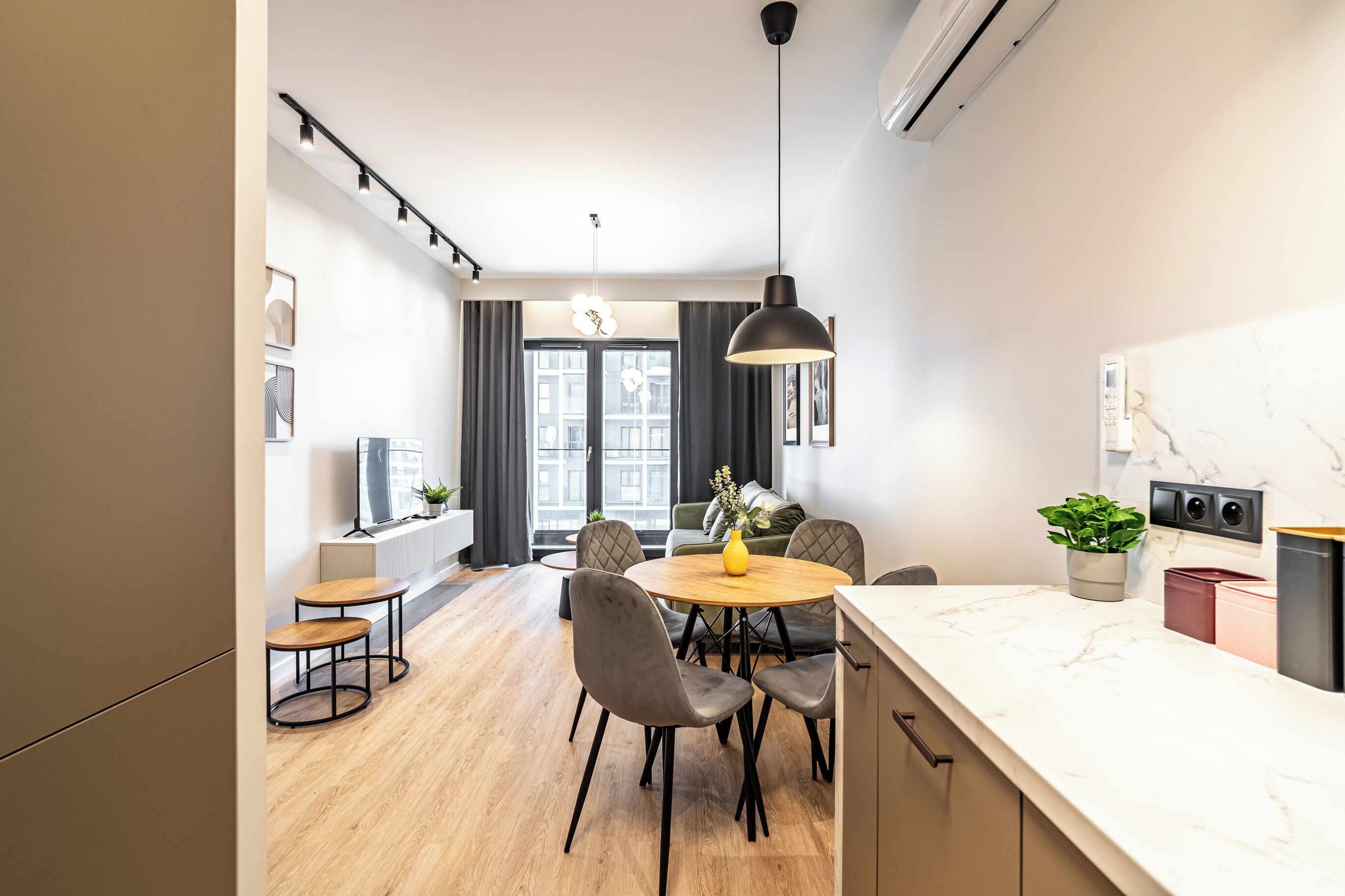 Appartement Ville | Repas dans la chambre