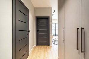 City Apartment | Living area | Smart TV - RentPlanet - Apartament Góreckiego 19 (Katowice)