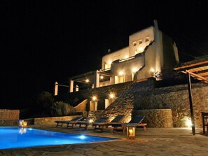 Pool - Grand Atemberaubende Villa mit Meerblick und privatem Pool by Interhome (Mykonos (Stadt))