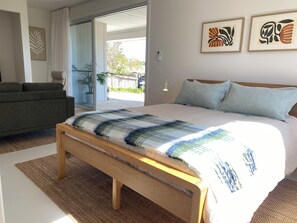 1 dormitorio, tabla de planchar con plancha, Internet y ropa de cama