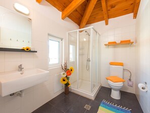 Towels - Haus in Kolympia mit Garten und schöner Aussicht by Interhome (Archangelos)