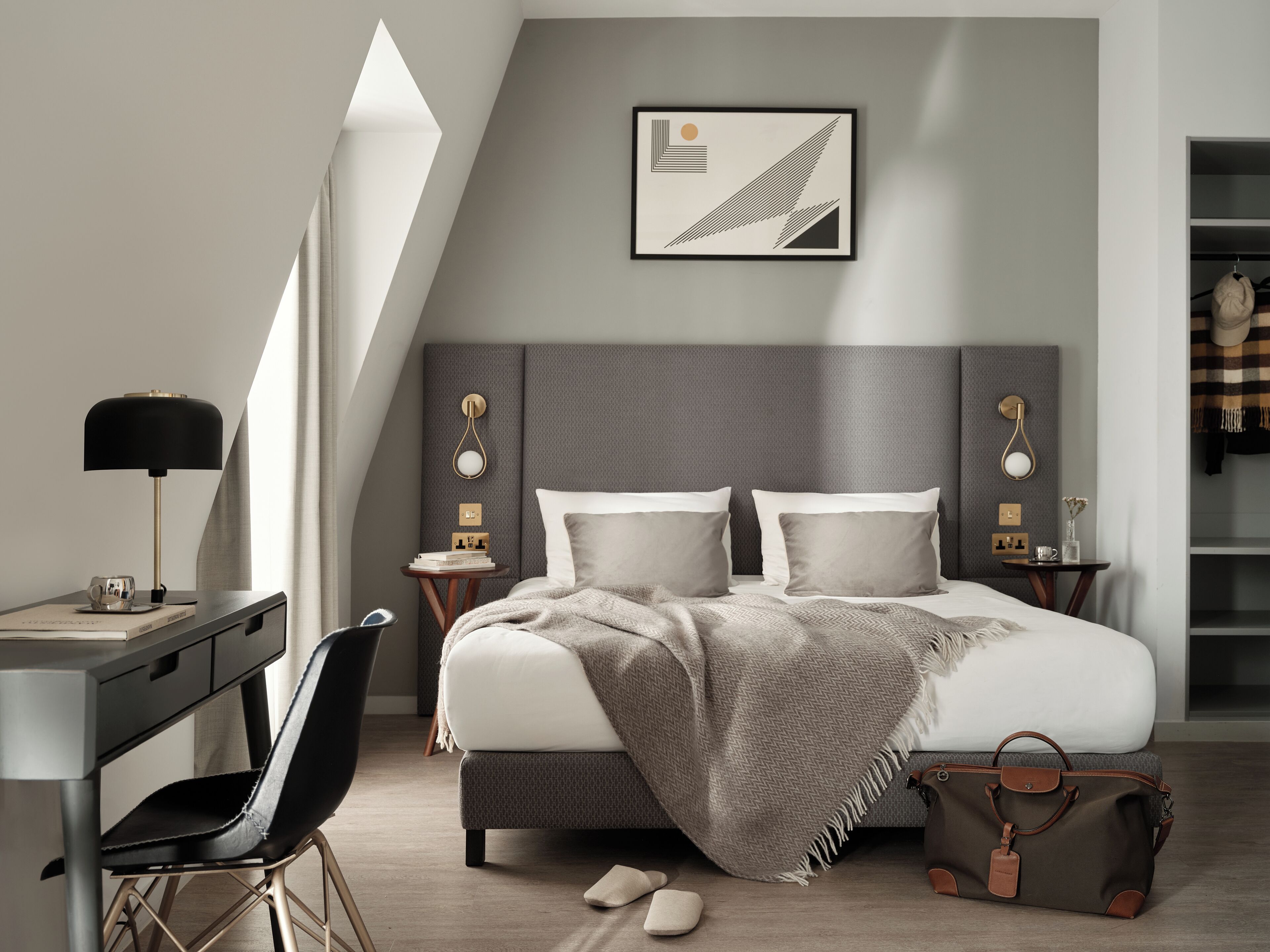 Superior tweepersoonskamer, uitzicht op de stad | Luxe beddengoed, pillowtop-bedden, een kluis op de kamer