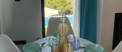 تناول الطعام