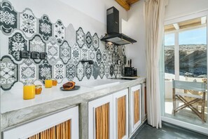 مكواة/لوح كي وواي فاي مجانًا