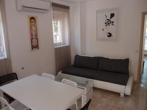 Living area - Apartment Siofok by Interhome (Siofok)