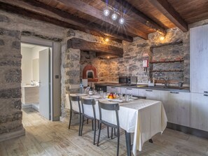 Unclassified image, 5 of 32, button - Villa mit eigenem Garten und Grill by Interhome (Gaula)