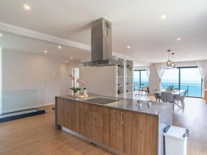 Fridge, microwave, oven, dishwasher - Ferienvilla "Isaac" mit Whirlpool by Interhome (Gaula)