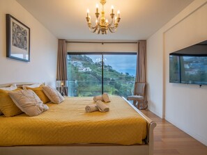 Room - Ferienvilla "Gold Villa" mit eigenem Pool by Interhome (Madeira/Funchal)
