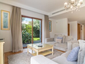 TV - Ferienvilla "Star Villa" mit privatem Pool by Interhome (Madeira/Funchal)