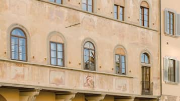 Bureau, espace de travail pour ordinateur portable