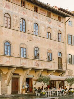 Desk, laptop workspace, iron/ironing board, free WiFi - Bob W Florence Santa Croce (Florence)