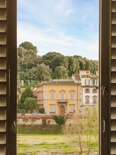 Bob W Florence Santa Croce