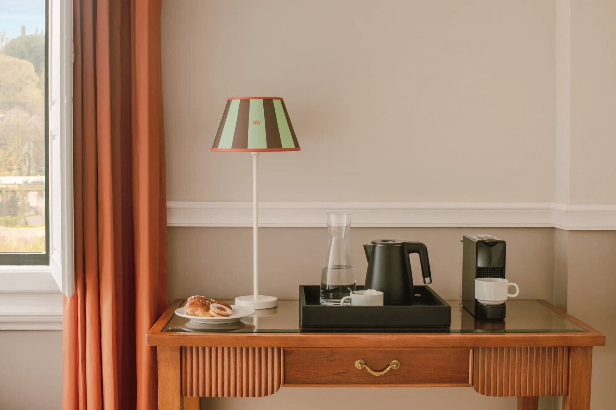 Original Room | Bureau, espace de travail pour ordinateur portable