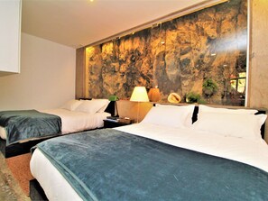Room - mit Blick auf das Wasser by Interhome (Campanário)
