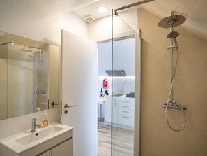 Towels - Studio "Perlenmeer-Garten by Interhome (Arco da Calheta)