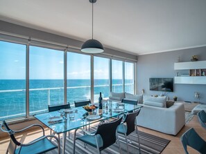 Dining - Schöne Wohnung am Strand by Interhome (Arco da Calheta)