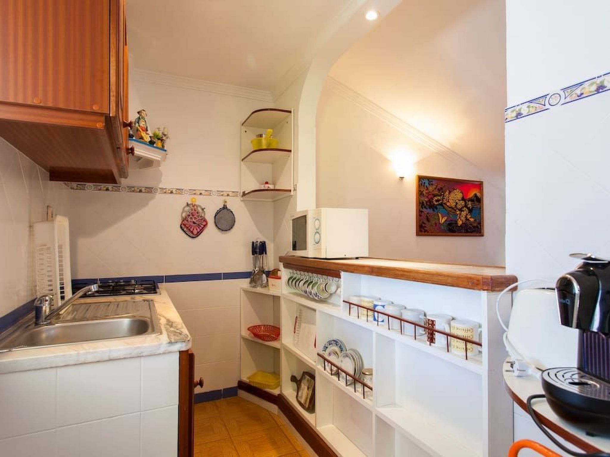 Fridge, microwave, oven, cookware/dishes/utensils