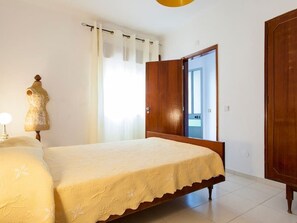 3 bedrooms - Wohnung mit Terrasse by Interhome (Manta Rota)
