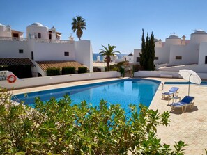 Pool - für 6 Personen ca. 115 m² in Porches, Algarve (Westalgarve) by Interhome (Porches)