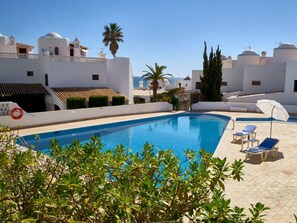 Pool - Rustikales, erschwingliches Sommerhaus in Strandnähe by Interhome (Porches)