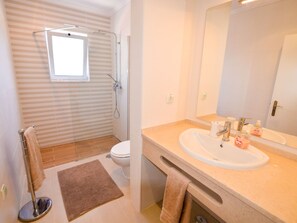Towels - Wohnung mit Blick auf das Wasser by Interhome (Carvoeiro)