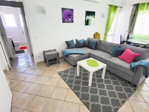 TV, fireplace, DVD player - Wohnung mit Blick auf das Wasser by Interhome (Carvoeiro)