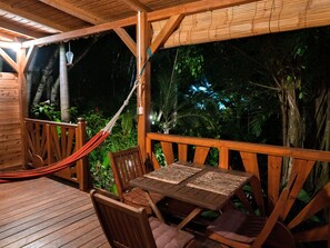 Outdoor dining - Kreolisches Holzhaus by Interhome (Deshaies)