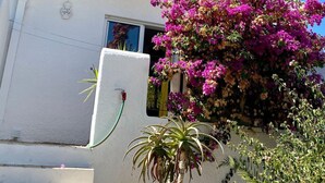 Exterior - Zentrales Ferienhaus mit bezauberndem Meerblick by Interhome (Bensafrim)